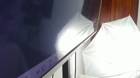 Kendra London online show from April 13, 11:03 am