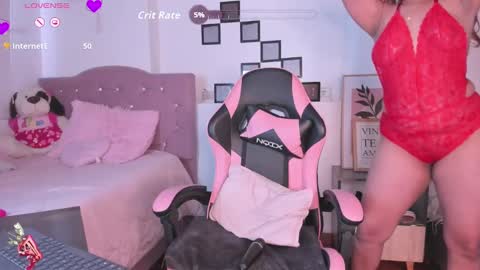  01  online show from October 4, 7:00 pm