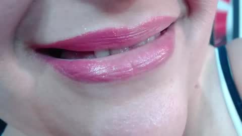 K E R L Y online show from March 3, 12:56 pm