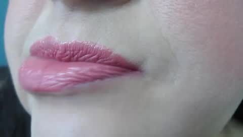 K E R L Y online show from February 9, 1:37 pm