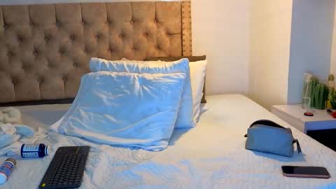 Kery Hillson online show from January 11, 1:50 pm