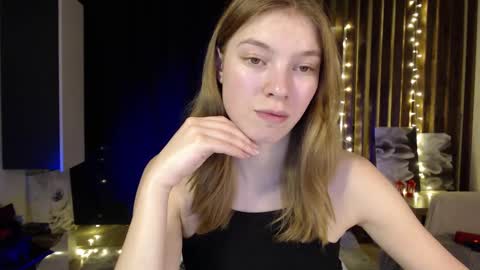 Snapshot of kesha_muah chatting on February 9, 5:22 pm kesha online show from February 9, 5:22 pm