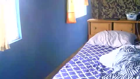 kev online show from May 24, 4:13 pm
