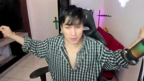 Kevin online show from September 16, 11:30 pm