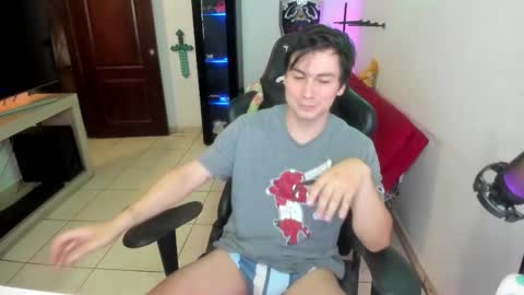 Kevin online show from May 13, 11:47 pm