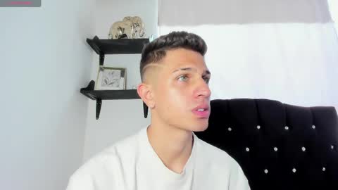 Kevin Ahs online show from April 13, 8:46 pm