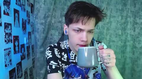 Kevin online show from December 2, 3:38 am