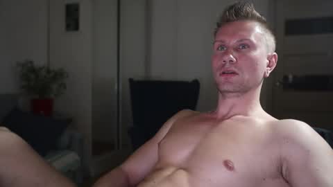 Kev online show from February 11, 5:39 pm