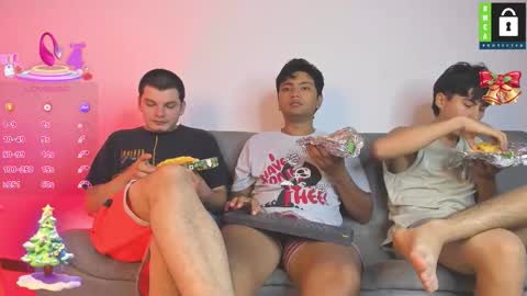 kevin and ottis online show from December 14, 12:17 am