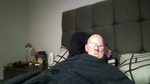 kevlooking4sez online show from January 19, 11:21 pm