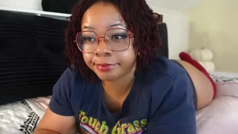 Khaya online show from November 7, 8:22 pm