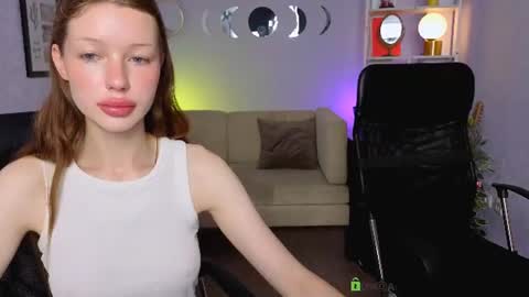 khloebeauty online show from June 12, 6:01 am