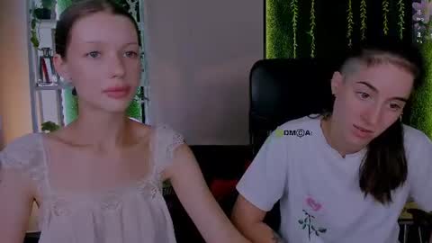 khloebeauty online show from July 31, 12:28 pm