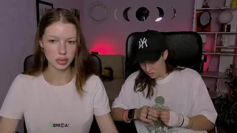 khloebeauty online show from July 3, 5:45 am