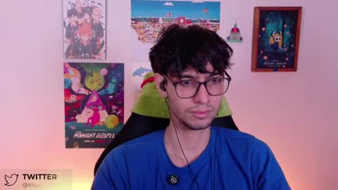 khozler_ online show from April 24, 3:52 am