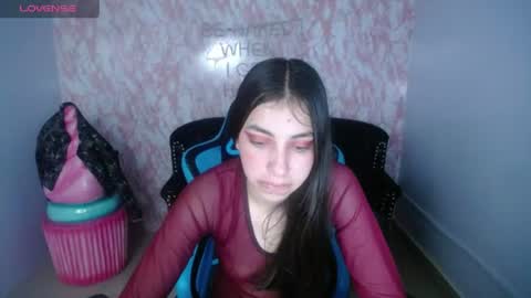 kiara online show from August 3, 8:37 pm