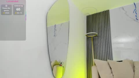 kiaratentation online show from November 30, 8:16 pm