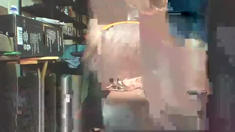 Snapshot of kick_1_down chatting on January 6, 8:24 am kick_1_down online show from January 6, 8:24 am