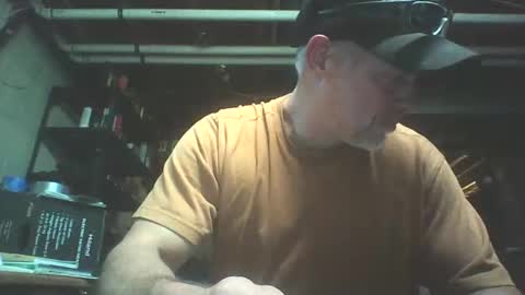 Snapshot of kick_1_down chatting on September 18, 8:35 pm kick_1_down online show from September 18, 8:35 pm