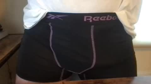 Snapshot of kickboxer04 chatting on December 6, 1:38 pm kickboxer04 online show from December 6, 1:38 pm