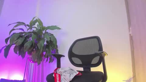 Kieran Derek online show from March 2, 5:08 am