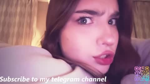 Ola my name is Lissa  Lets hit 10 Thumbs Up together   online show from April 14, 3:48 pm