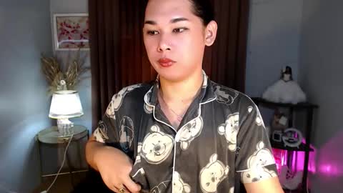 Im Mia online show from October 2, 11:36 pm