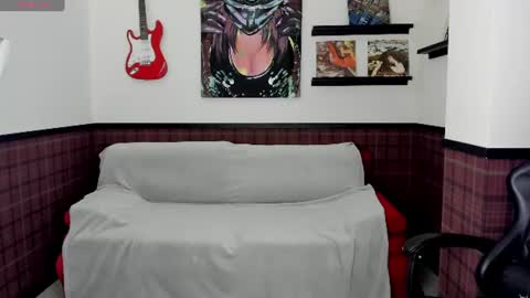 KiittieX online show from June 18, 9:04 am
