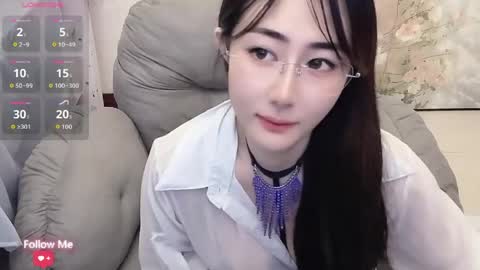 kiki_loveu online show from June 3, 2:44 pm