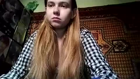 kikibang_ online show from October 23, 8:16 am