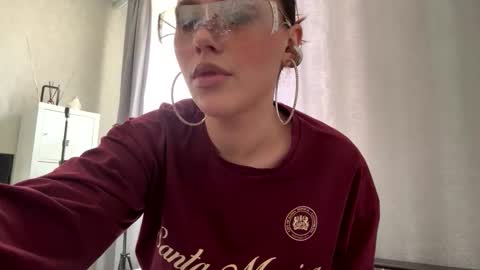 kikkimal online show from March 15, 11:46 am