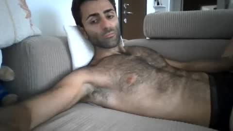 kikkus01 online show from July 3, 10:42 am