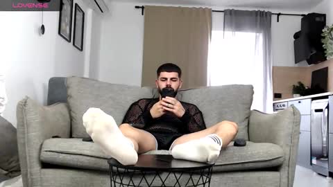 Snapshot of killianvane chatting on September 10, 5:19 am killianvane online show from September 10, 5:19 am