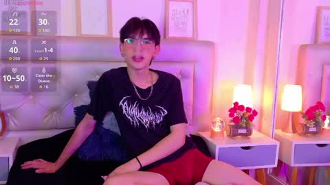  Adrien  online show from June 4, 3:34 am
