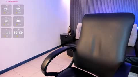 Kim online show from November 30, 12:23 pm