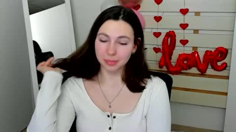 Kim online show from February 24, 2:15 pm