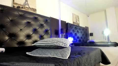 Kim Marquez online show from April 12, 9:08 pm