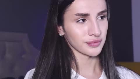 Kim Oberlin online show from September 21, 4:00 pm