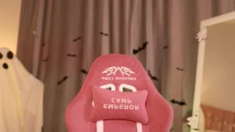 Kim Oberlin online show from October 20, 11:26 am