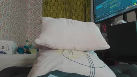 Kimberly online show from October 29, 12:45 am