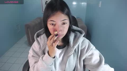 kimberly online show from January 23, 10:43 am