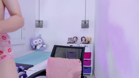 kimberly_thonson online show from March 1, 2:38 am