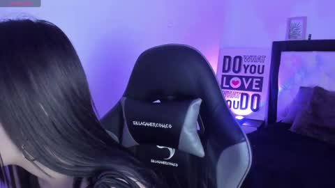 Snapshot of kimgarcez chatting on September 9, 9:15 pm kimgarcez online show from September 9, 9:15 pm