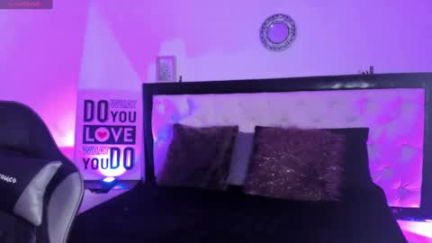 Snapshot of kimgarcez chatting on September 8, 9:03 pm kimgarcez online show from September 8, 9:03 pm