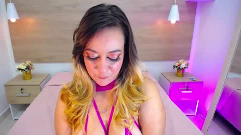 Kimi Kohh online show from October 4, 1:53 pm