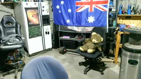 kimintheshed online show from June 13, 12:15 pm