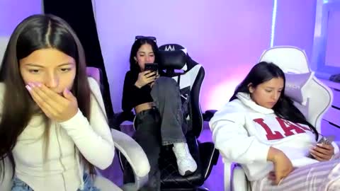 kimmi online show from March 12, 11:33 pm