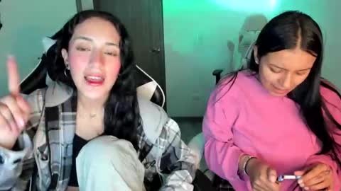 kimmi online show from October 10, 11:31 pm