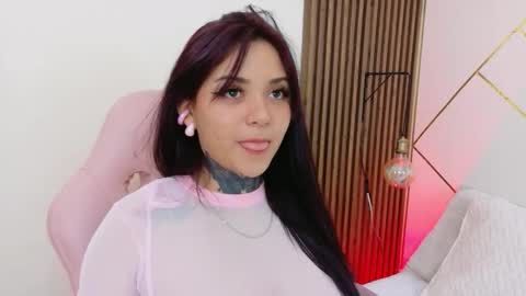     online show from November 15, 2:02 am