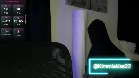 Kimmi online show from October 21, 12:49 am